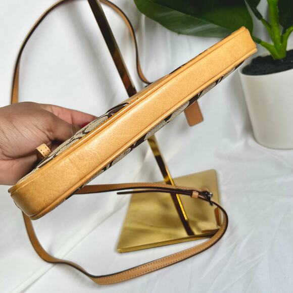 SOLD - Picture 7 of 12